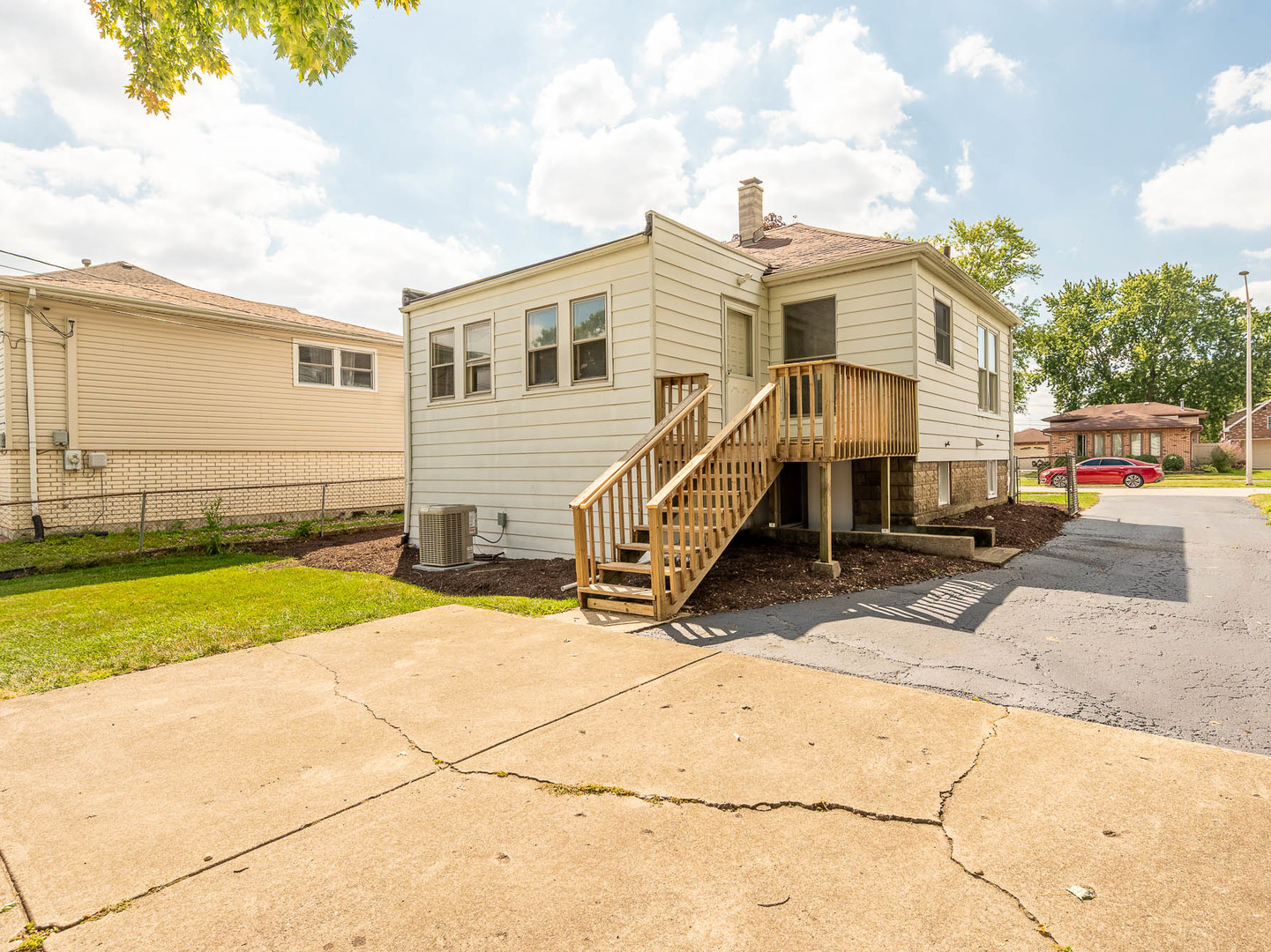 9729 Merton Avenue, Oak Lawn, IL 60453