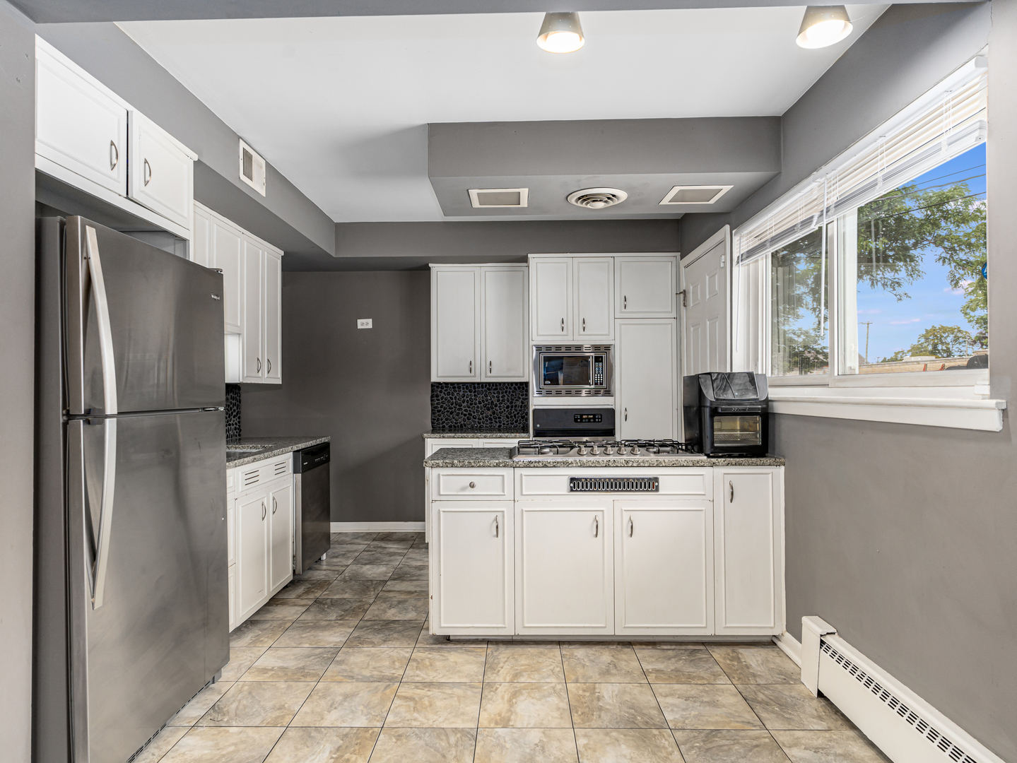 1543 Franklin Avenue #B, River Forest, IL 60305