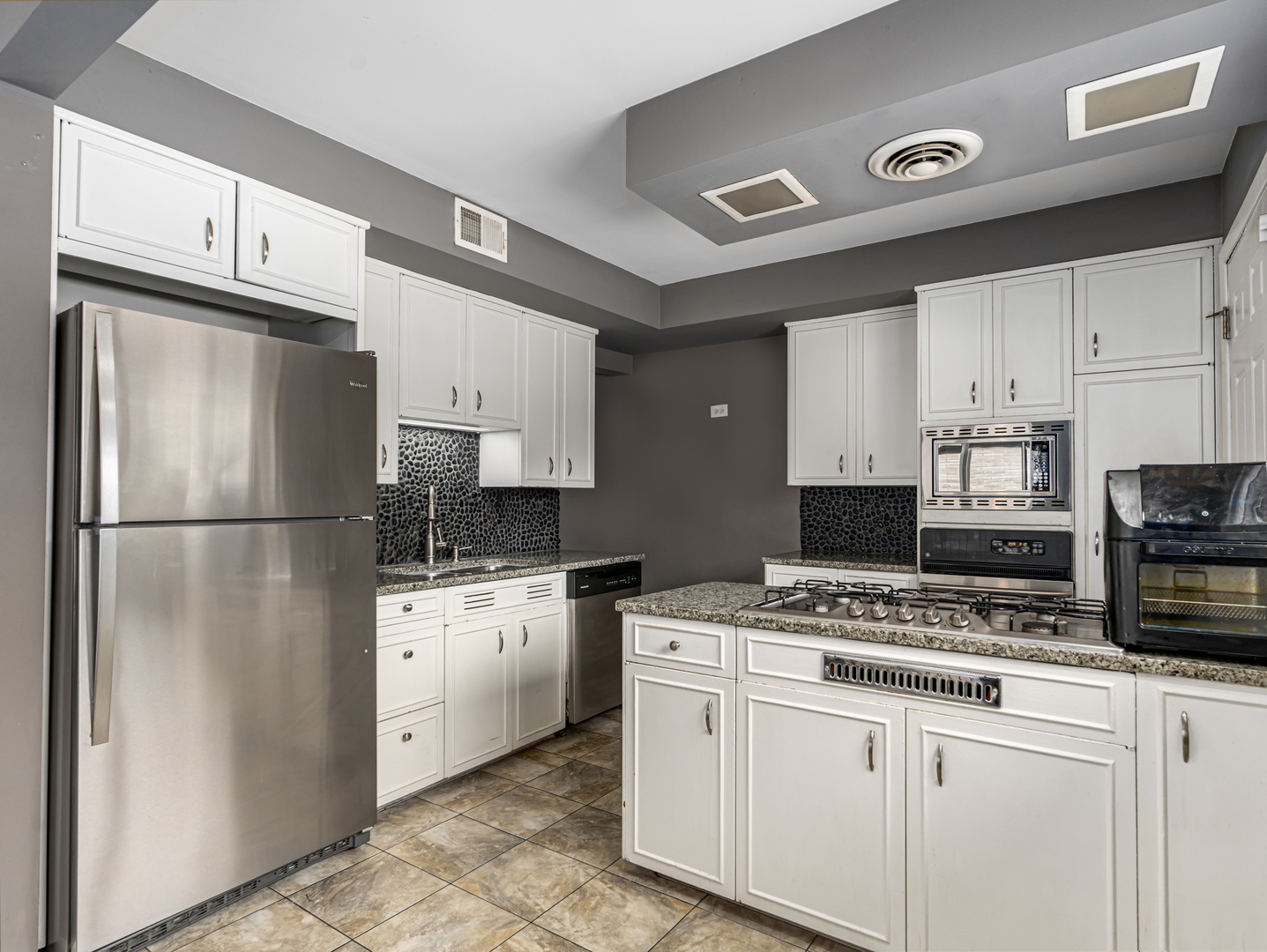 1543 Franklin Avenue #B, River Forest, IL 60305