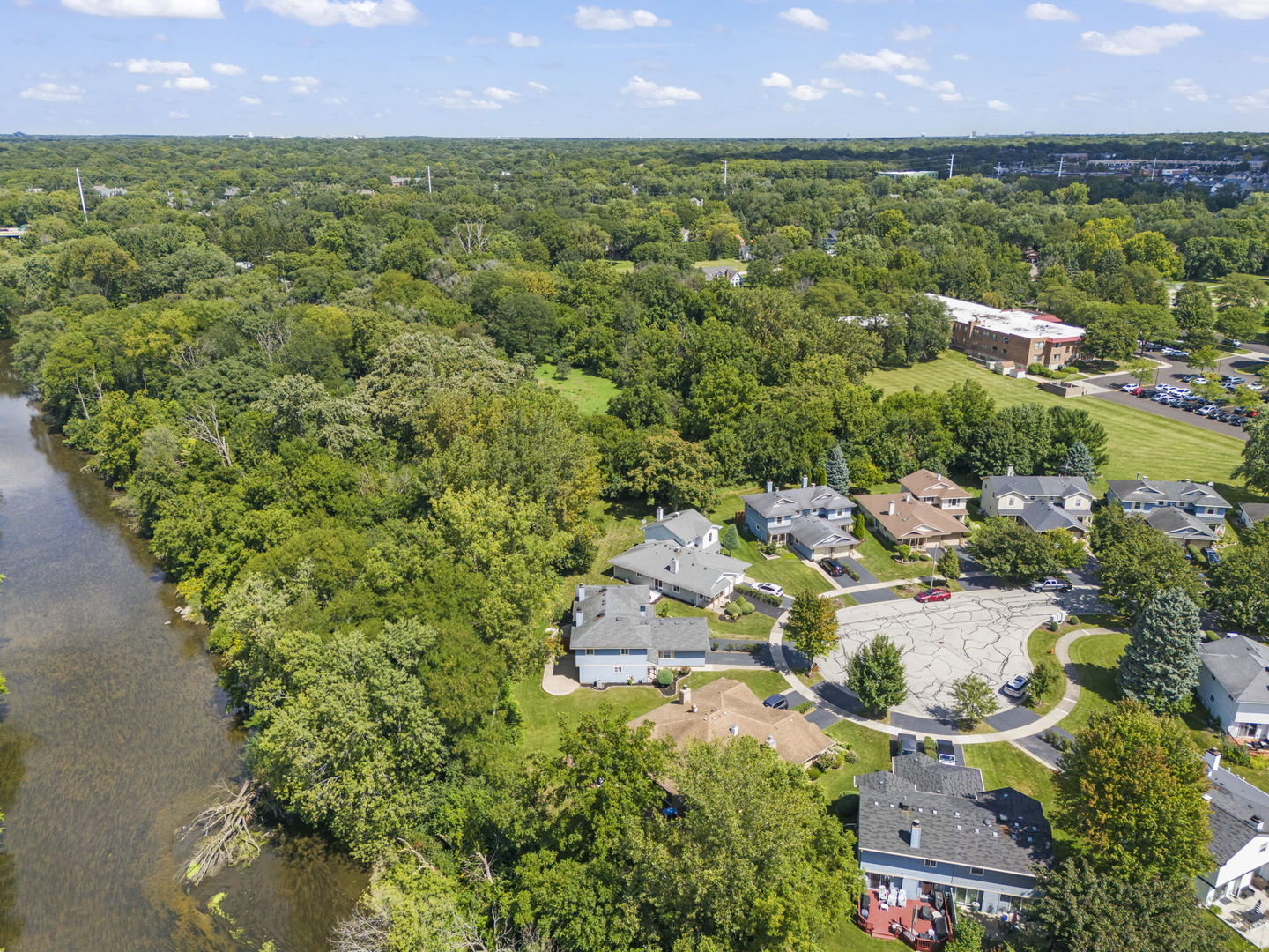1516 Lighthouse Drive, Naperville, IL 60565