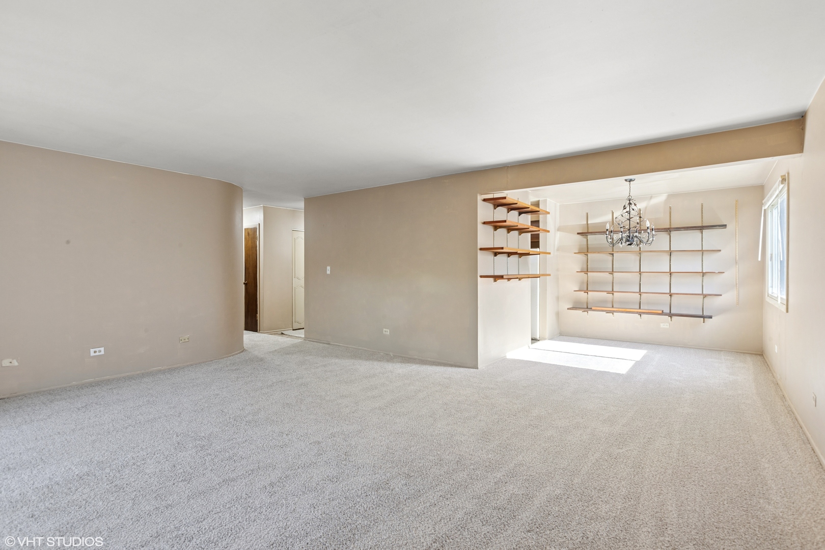 2301 BEAU MONDE Boulevard #106, Lisle, IL 60532