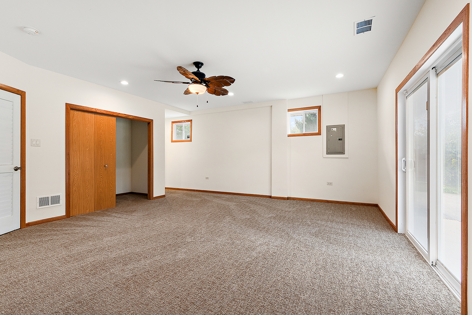 5813 Midlothian Turnpike, Midlothian, IL 60445