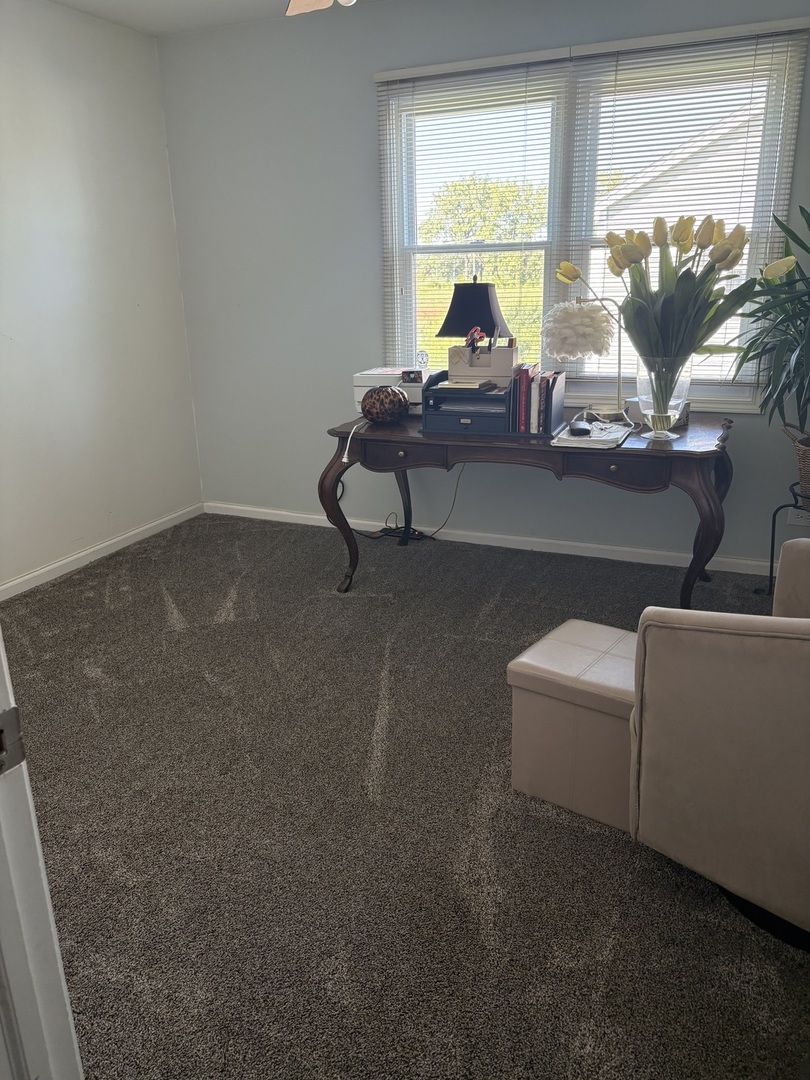 723 Daybreak Lane #723, Carol Stream, IL 60188