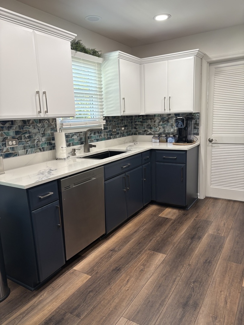 723 Daybreak Lane #723, Carol Stream, IL 60188