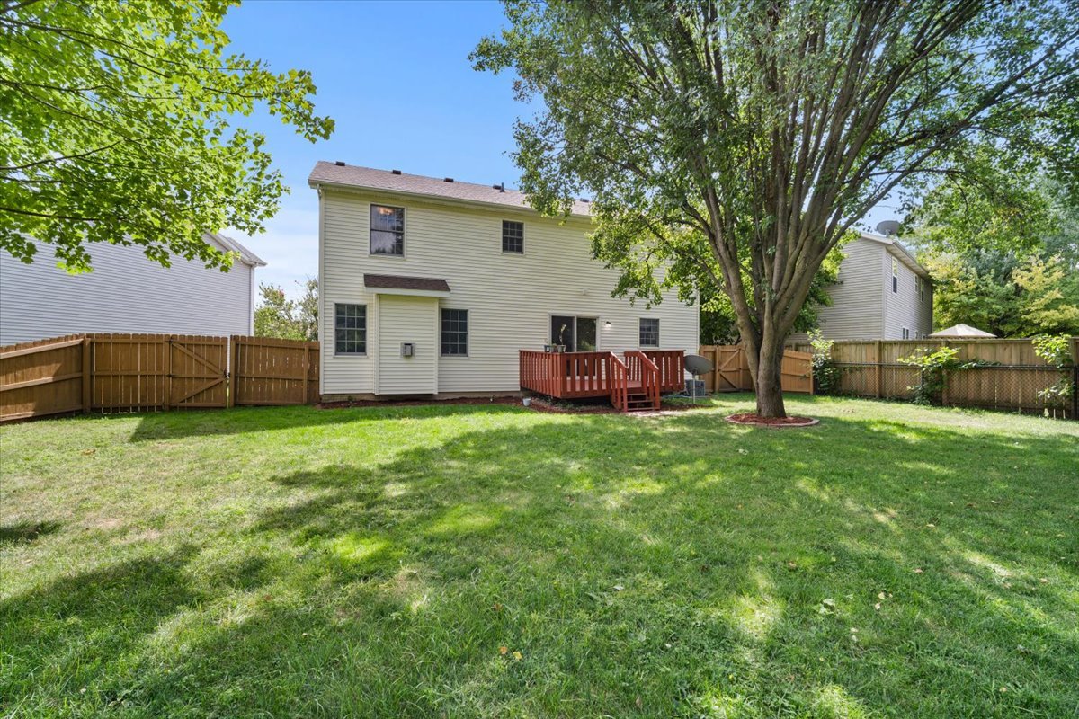 23 Breckenwood Court, Bloomington, IL 61704