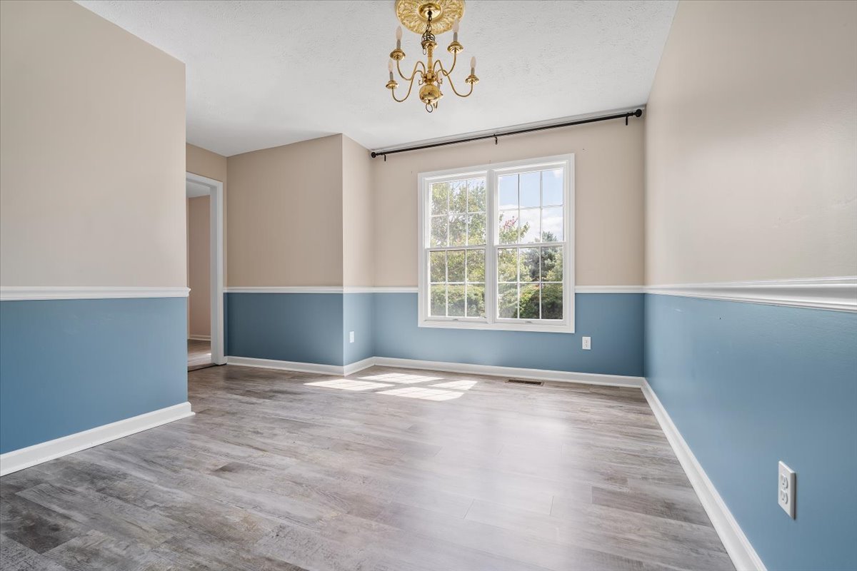 23 Breckenwood Court, Bloomington, IL 61704