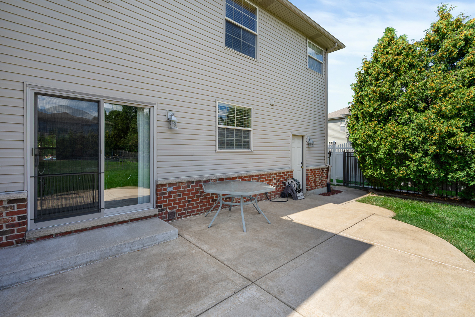 16343 Pioneer Parkway, Lockport, IL 60441