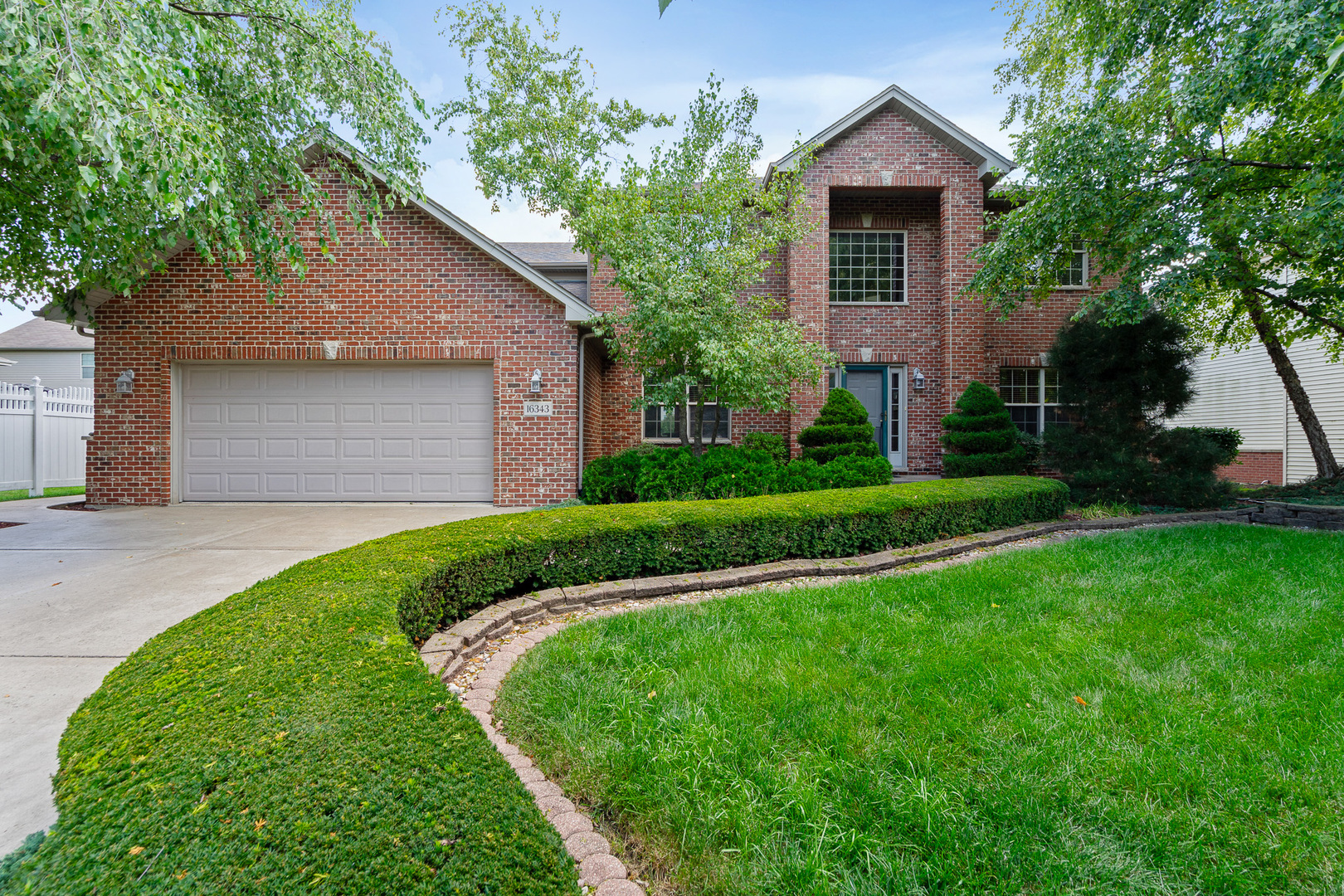 16343 Pioneer Parkway, Lockport, IL 60441