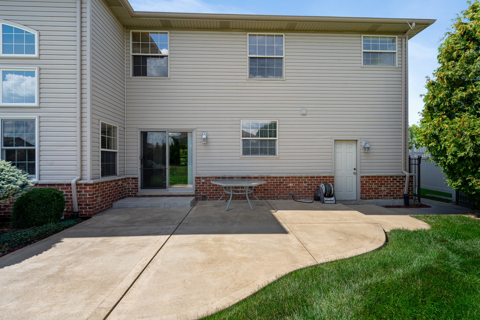 16343 Pioneer Parkway, Lockport, IL 60441