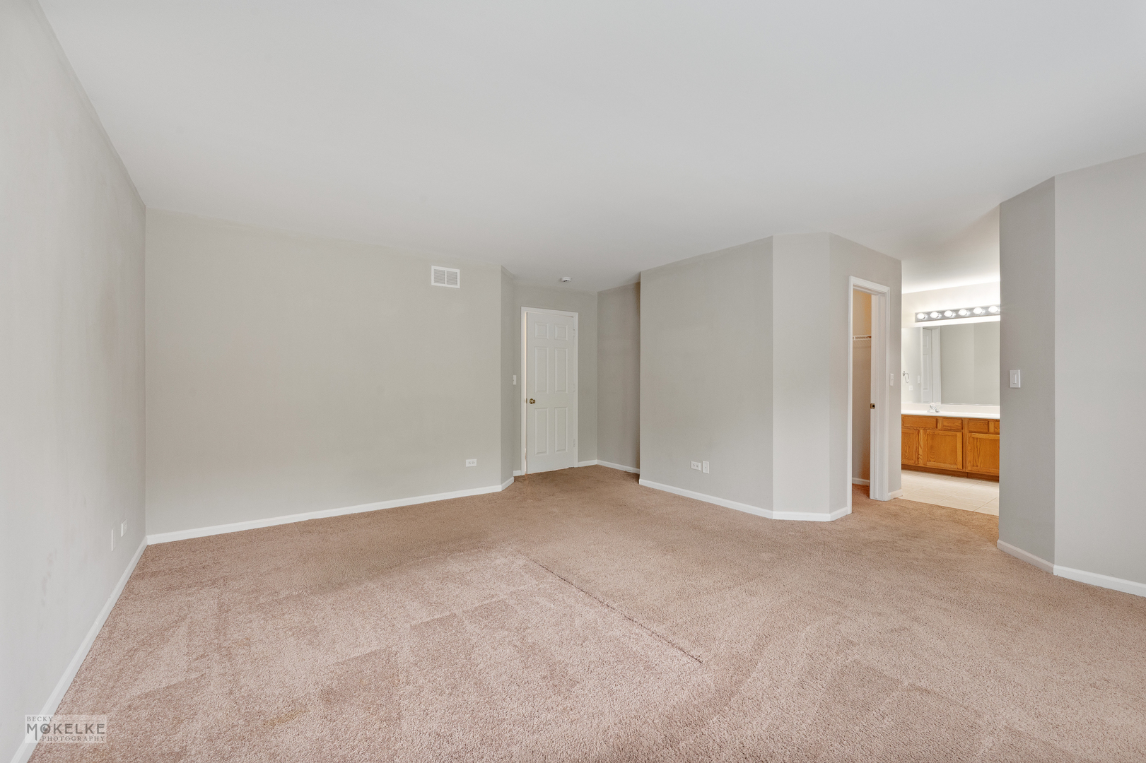 508 Foxborough Trail, Bolingbrook, IL 60440