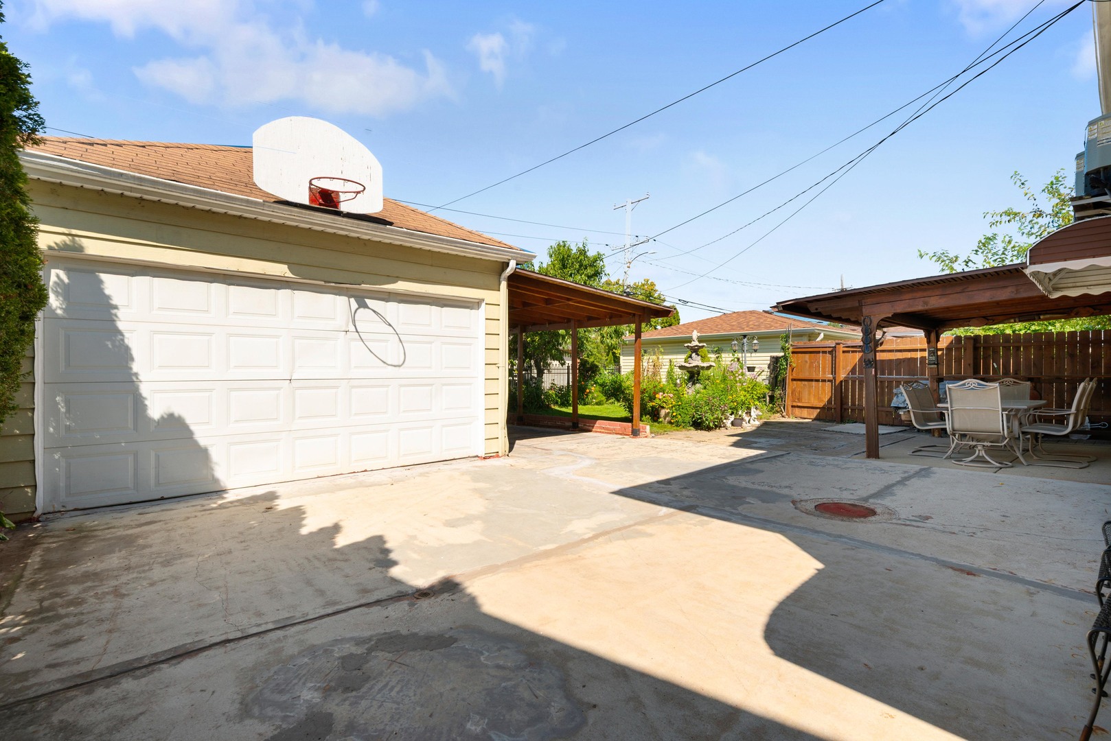 1638 S Austin Boulevard, Cicero, IL 60804