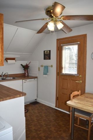 1626 Lunt Avenue #B, Des Plaines, IL 60018