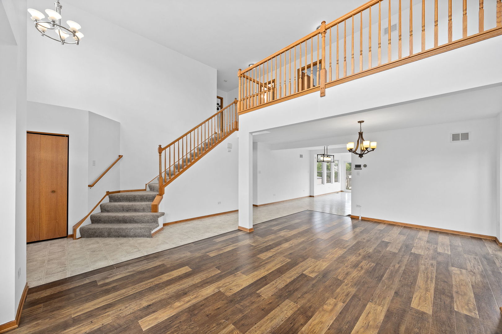 1314 Val Verde Court, Plainfield, IL 60586