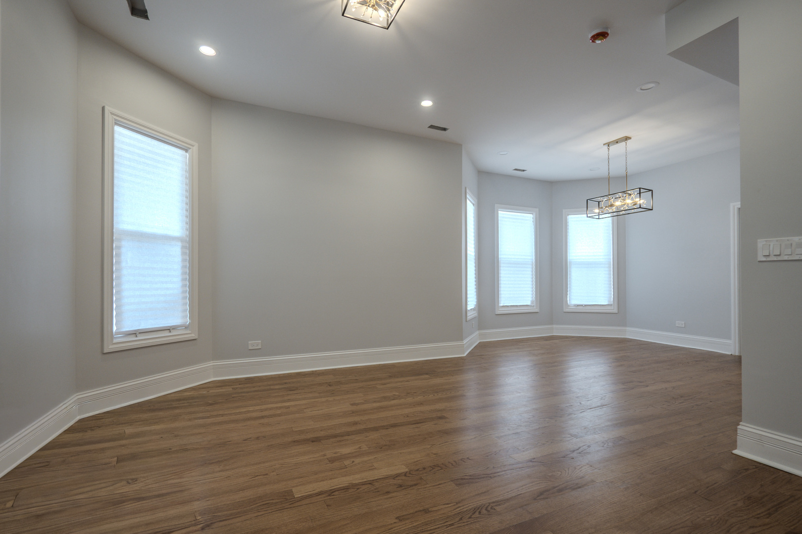 5927 W Erie Street, Chicago, IL 60644