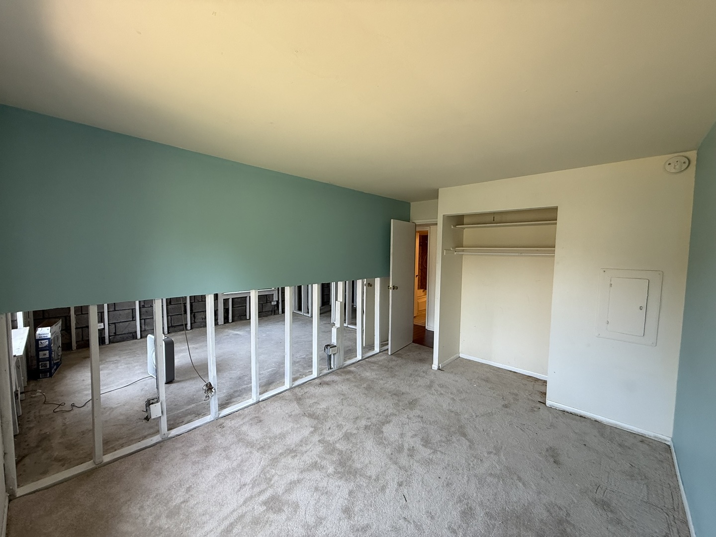 830 Elder Road #111, Homewood, IL 60430