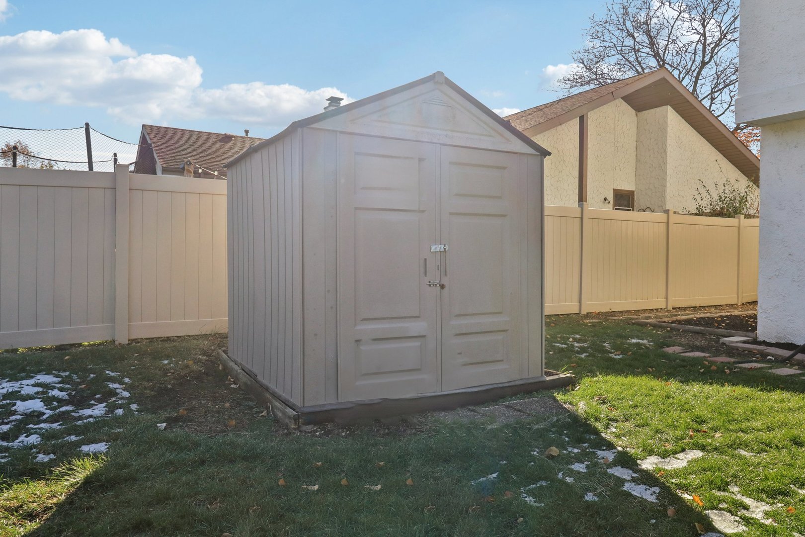 17005 Thackery Street, Oak Forest, IL 60452