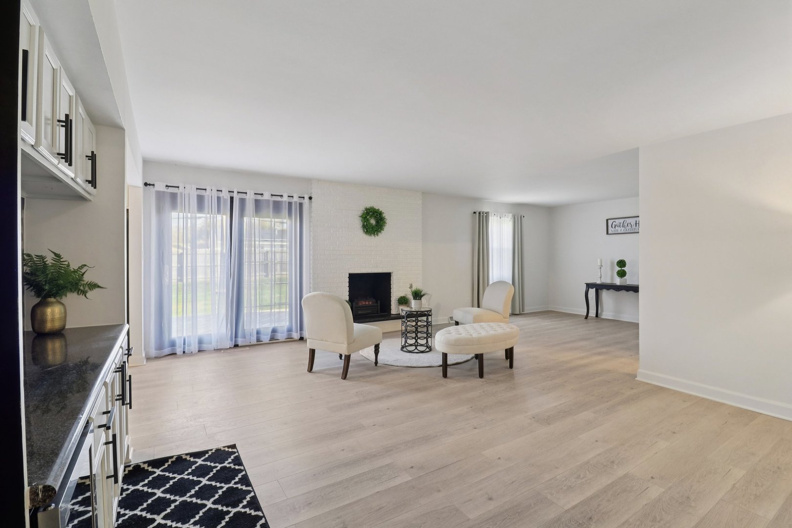 17005 Thackery Street, Oak Forest, IL 60452