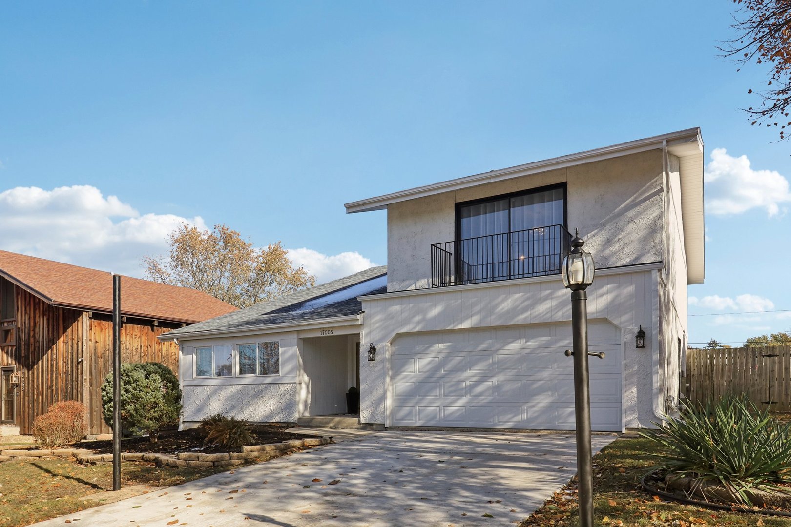 17005 Thackery Street, Oak Forest, IL 60452