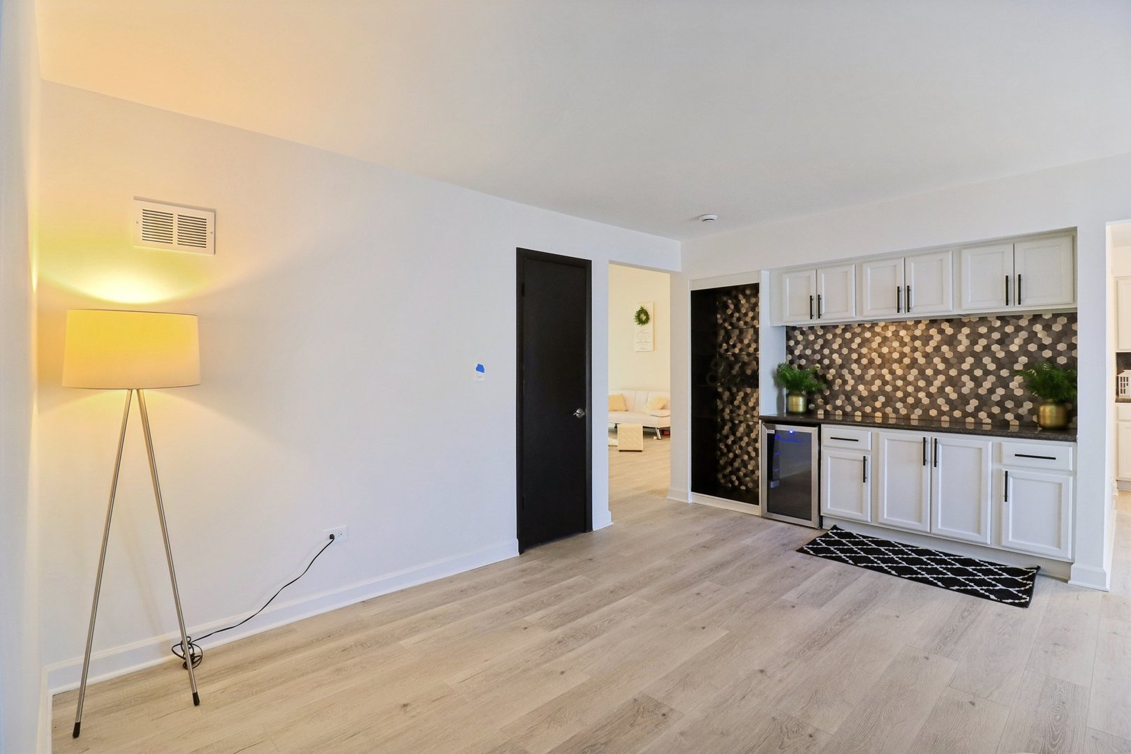 17005 Thackery Street, Oak Forest, IL 60452