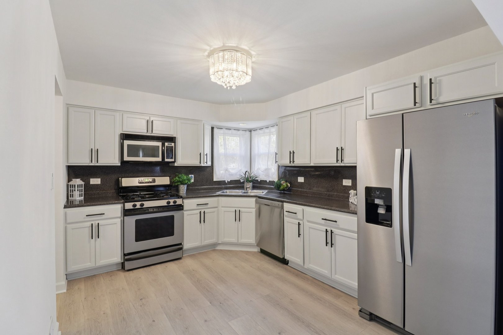 17005 Thackery Street, Oak Forest, IL 60452