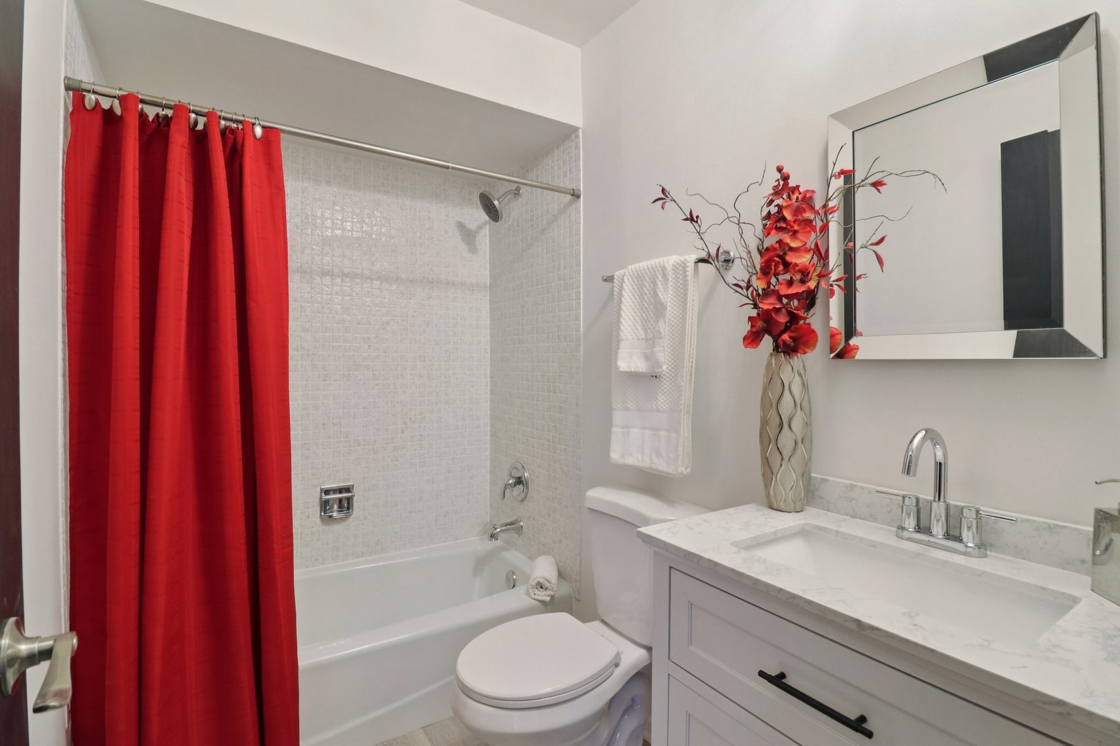 17005 Thackery Street, Oak Forest, IL 60452