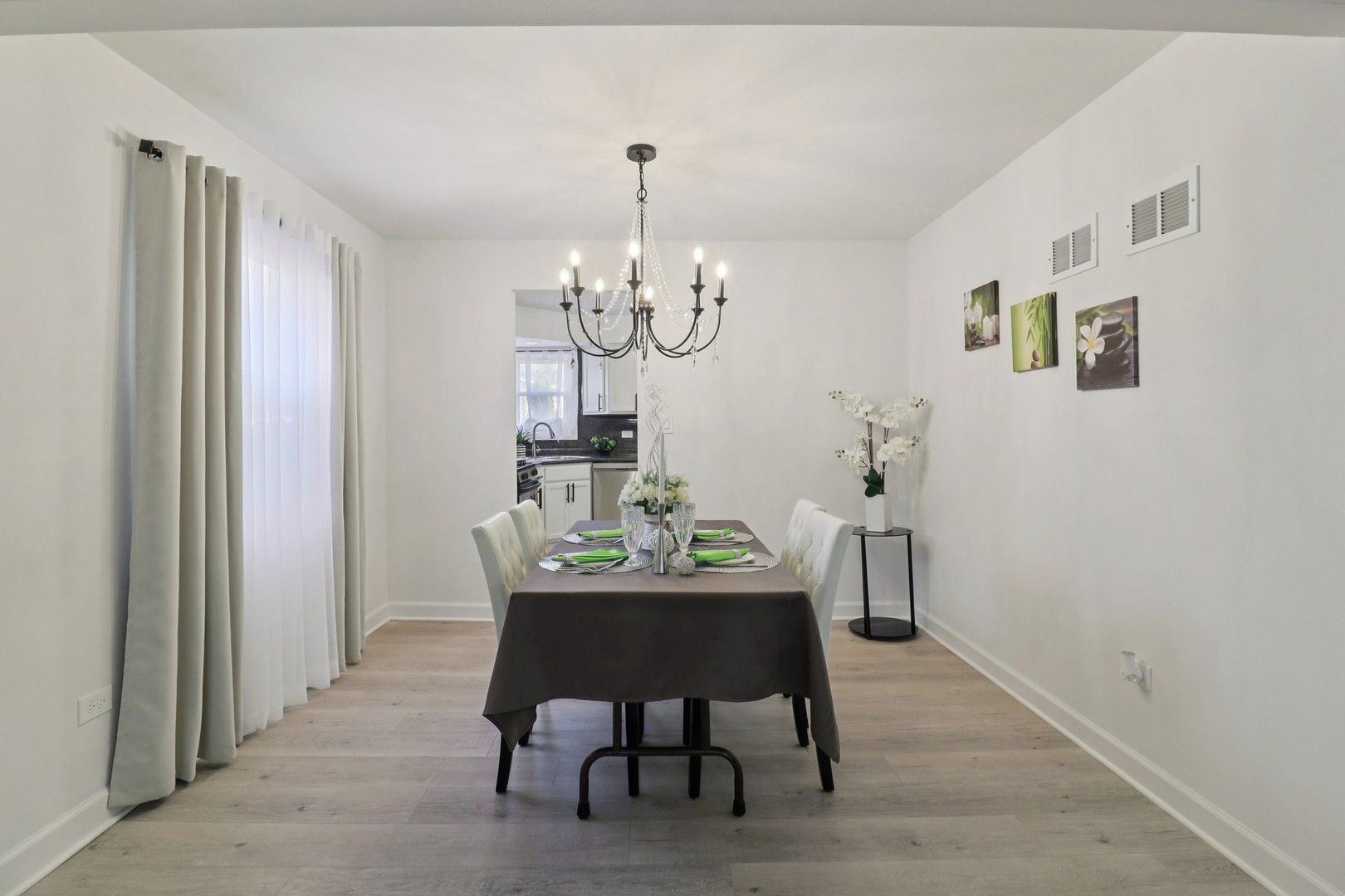 17005 Thackery Street, Oak Forest, IL 60452