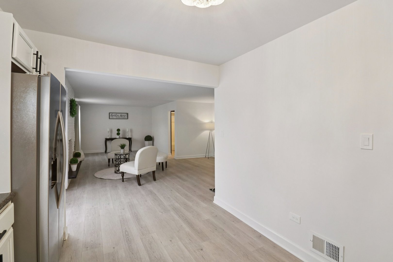 17005 Thackery Street, Oak Forest, IL 60452