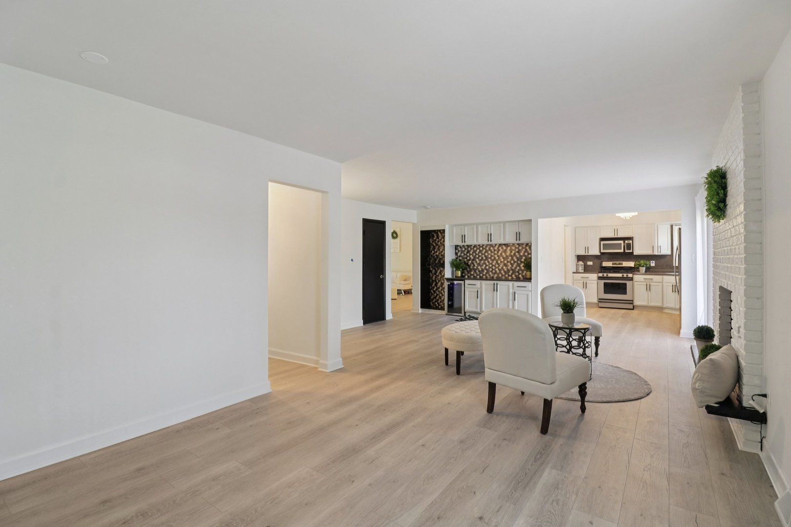 17005 Thackery Street, Oak Forest, IL 60452