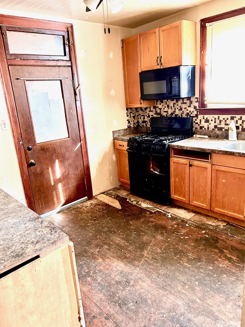 9257 S Ada Street, Chicago, IL 60620