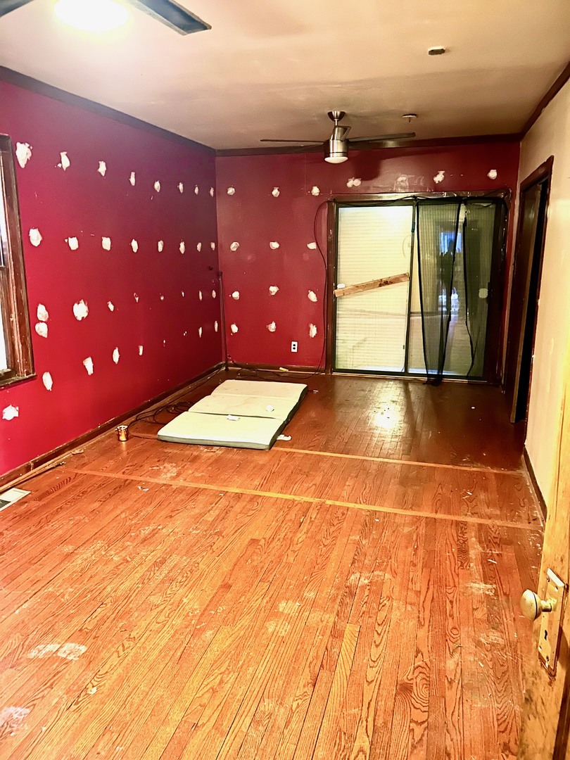 9257 S Ada Street, Chicago, IL 60620