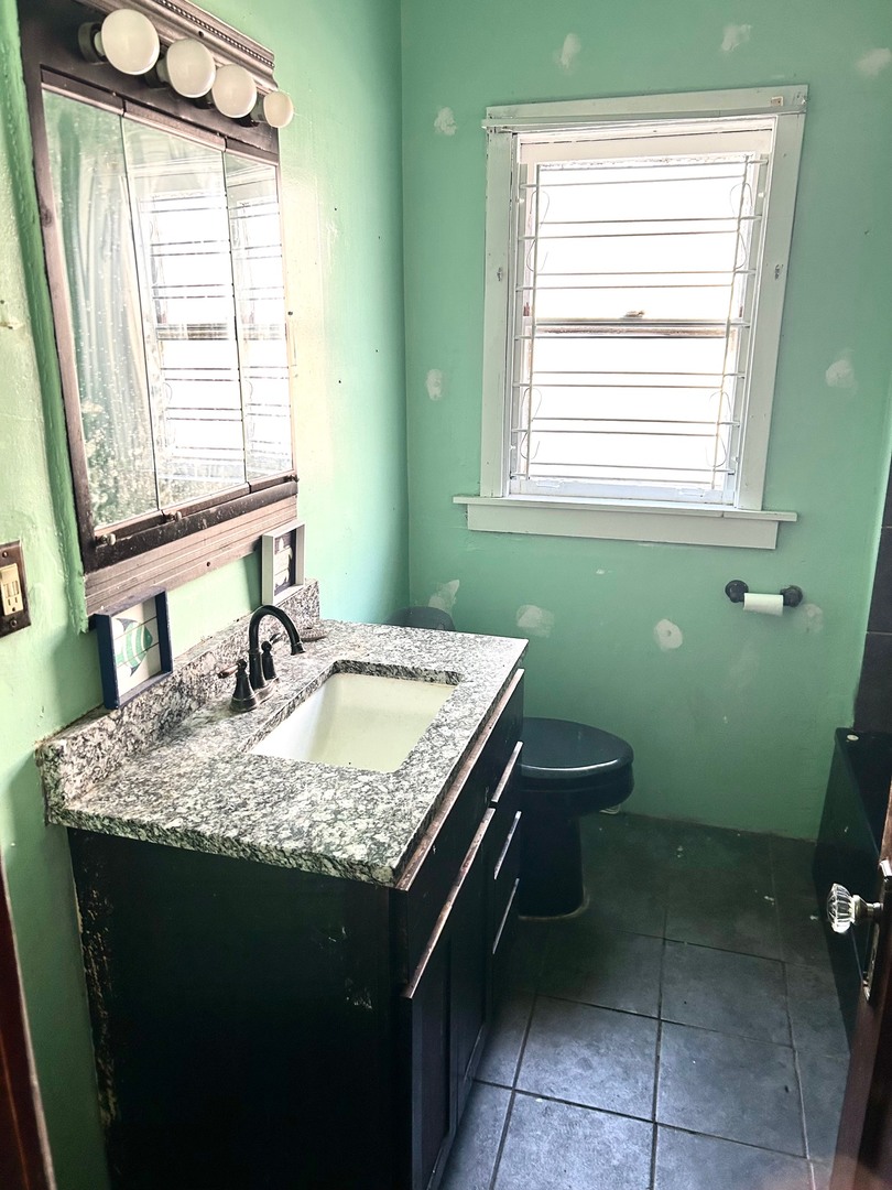 9257 S Ada Street, Chicago, IL 60620