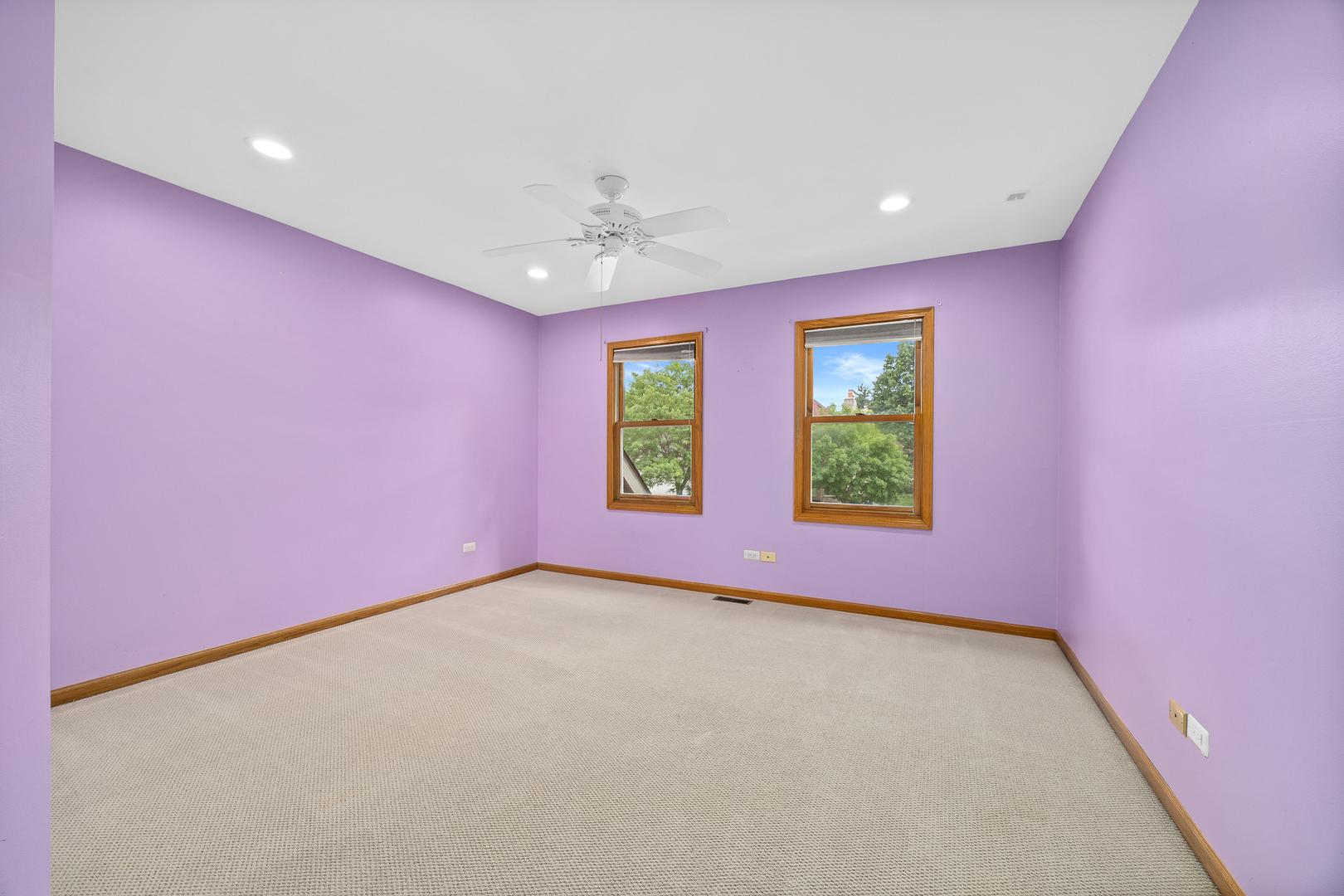 140 Founders Pointe S, Bloomingdale, IL 60108