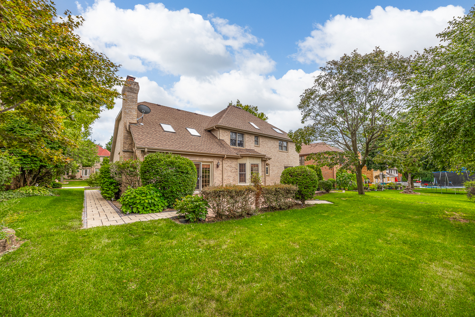 140 Founders Pointe S, Bloomingdale, IL 60108