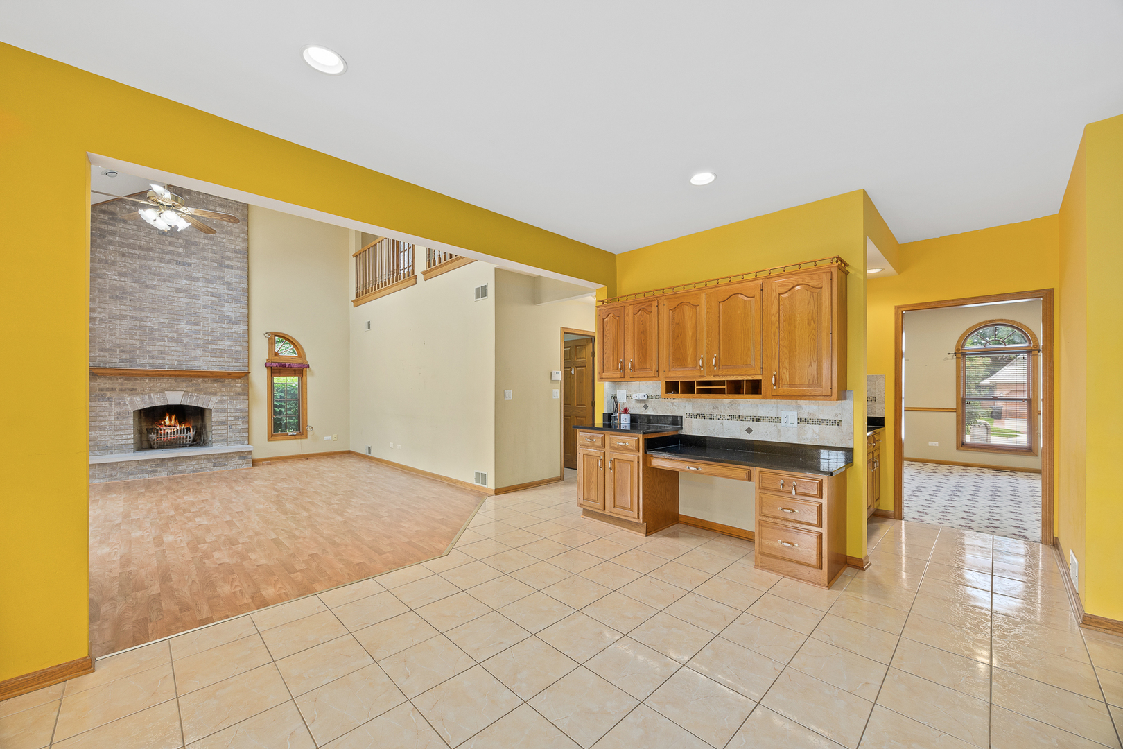 140 Founders Pointe S, Bloomingdale, IL 60108