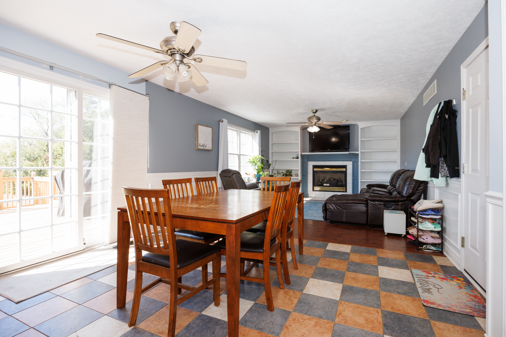 2405 Savanna Road, Bloomington, IL 61705