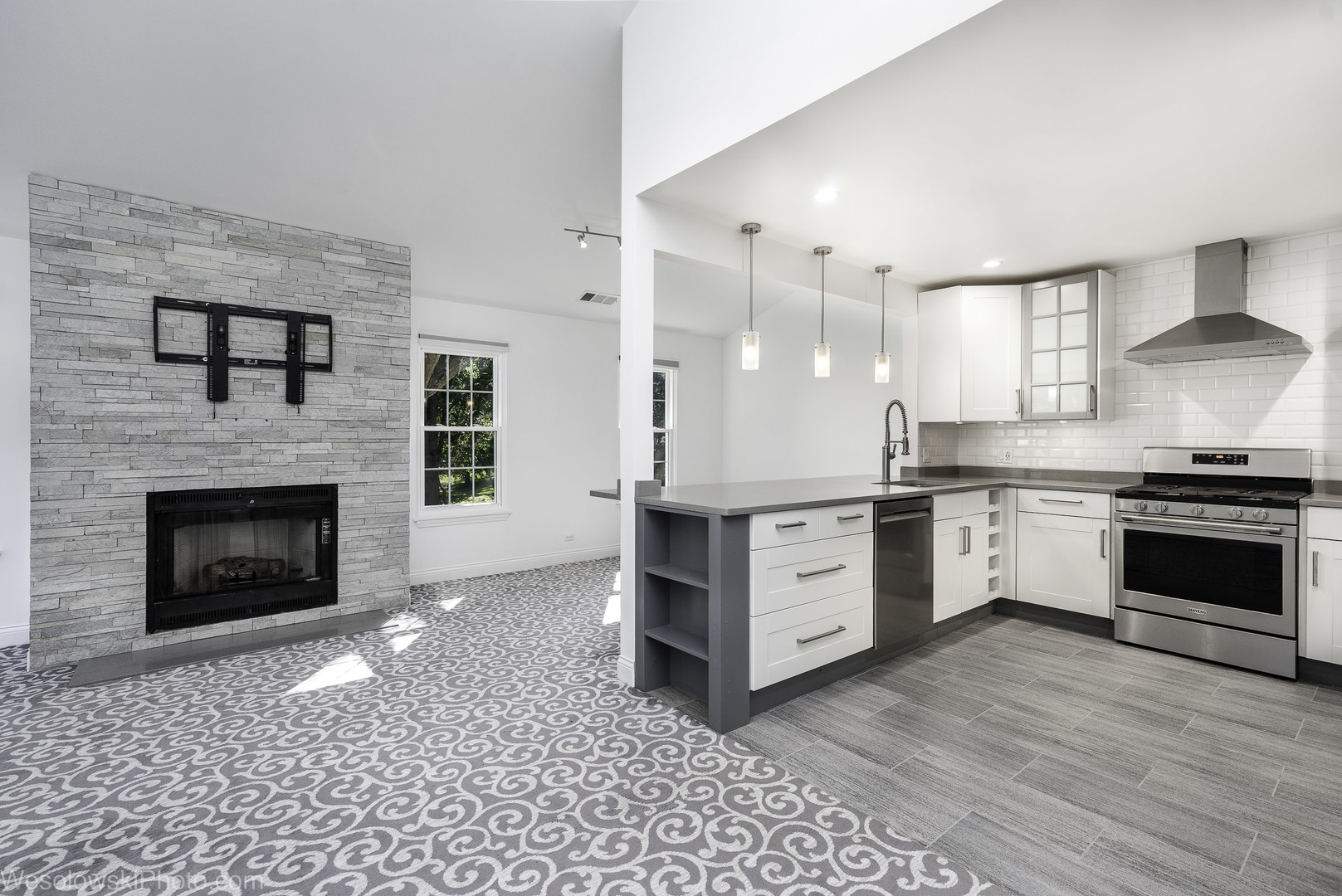 673 Pembridge Lane #B, Prospect Heights, IL 60070