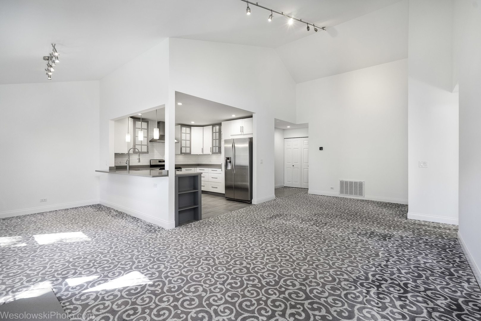 673 Pembridge Lane #B, Prospect Heights, IL 60070