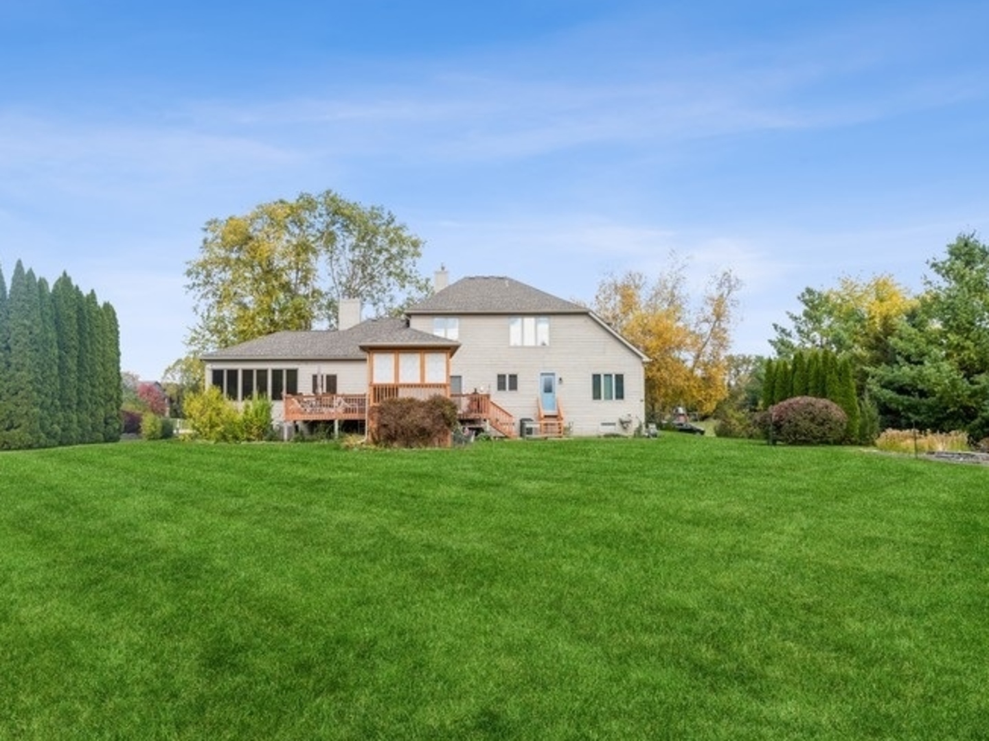 3724 Tamarack Circle, Crystal Lake, IL 60012