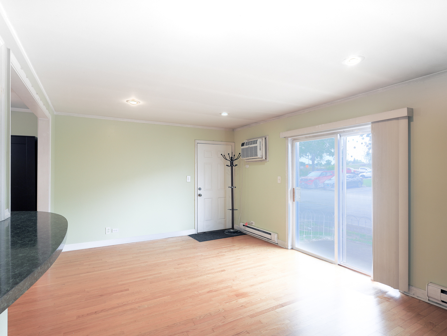 2425 RANDALL Lane #1A, Arlington Heights, IL 60004