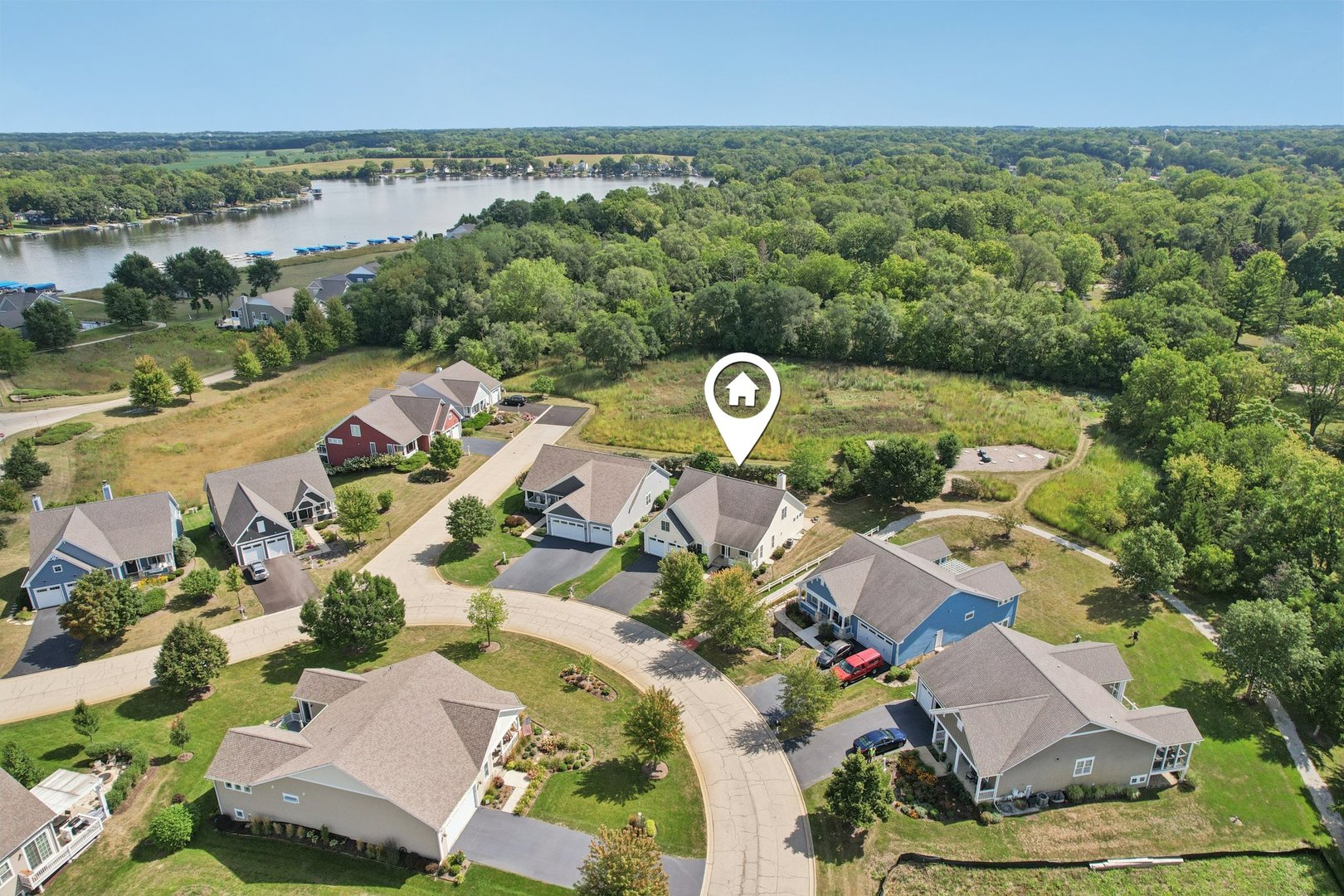 40418 N South Newport Drive, Antioch, IL 60002