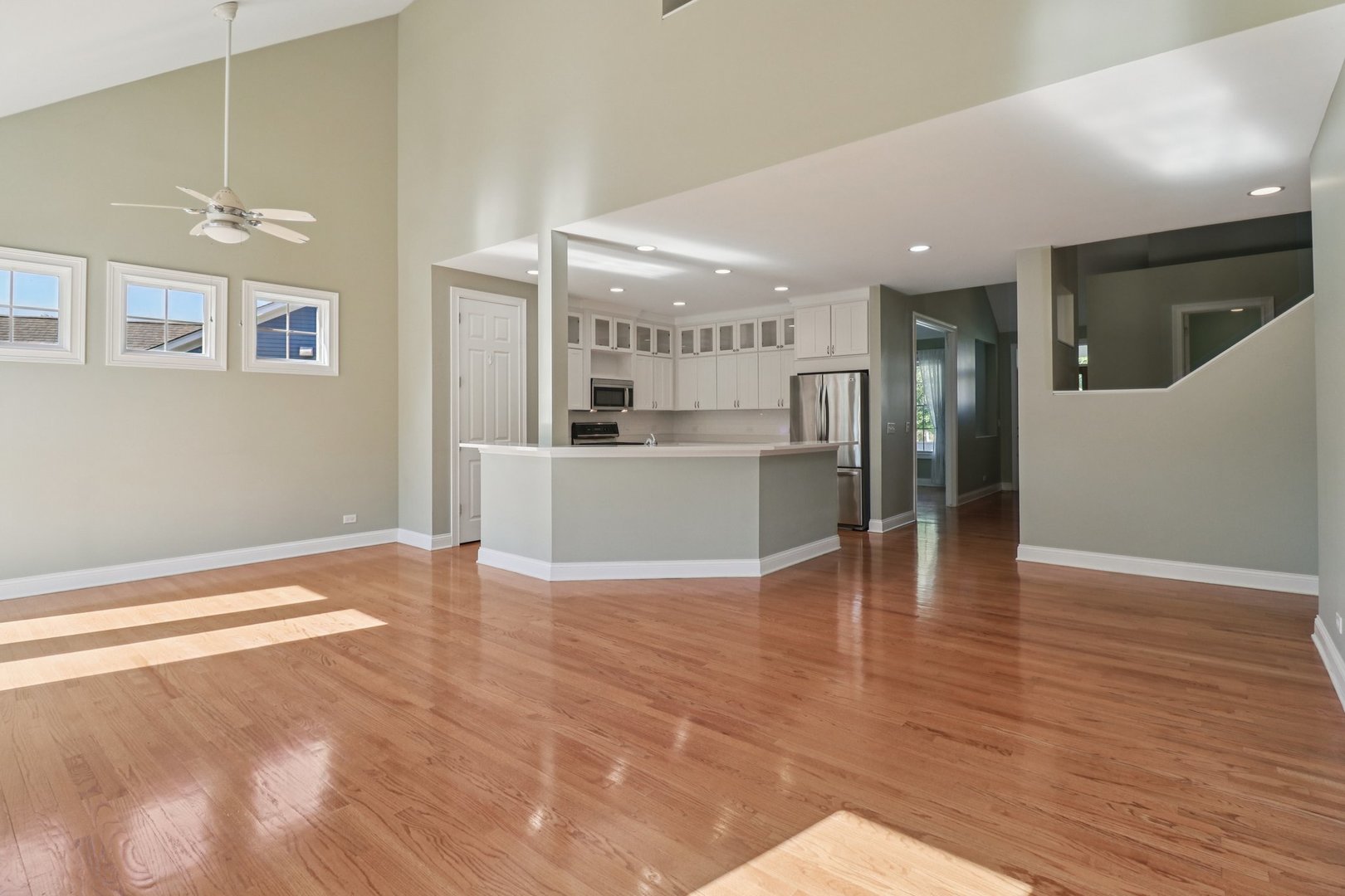 40418 N South Newport Drive, Antioch, IL 60002