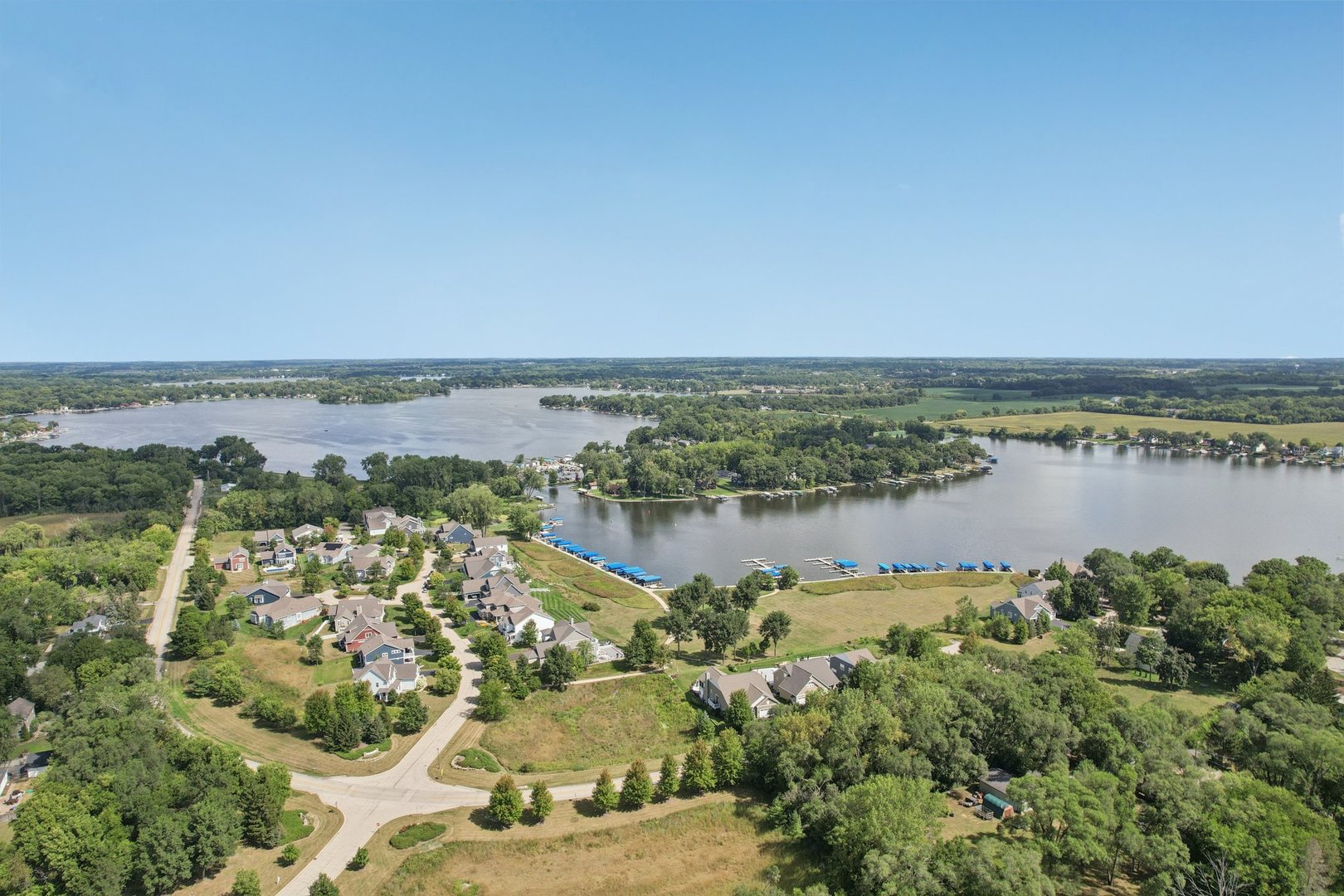40418 N South Newport Drive, Antioch, IL 60002