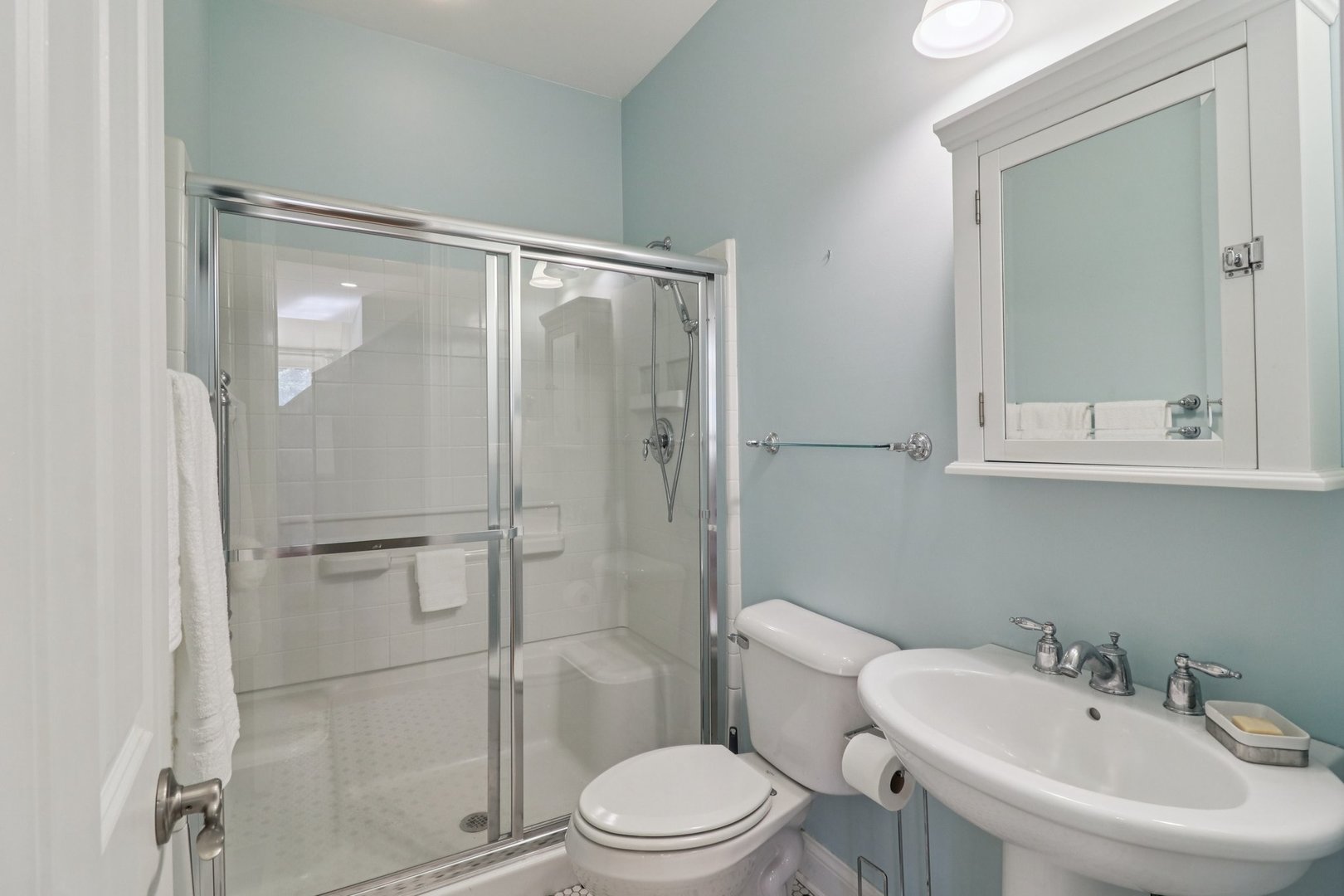 40418 N South Newport Drive, Antioch, IL 60002