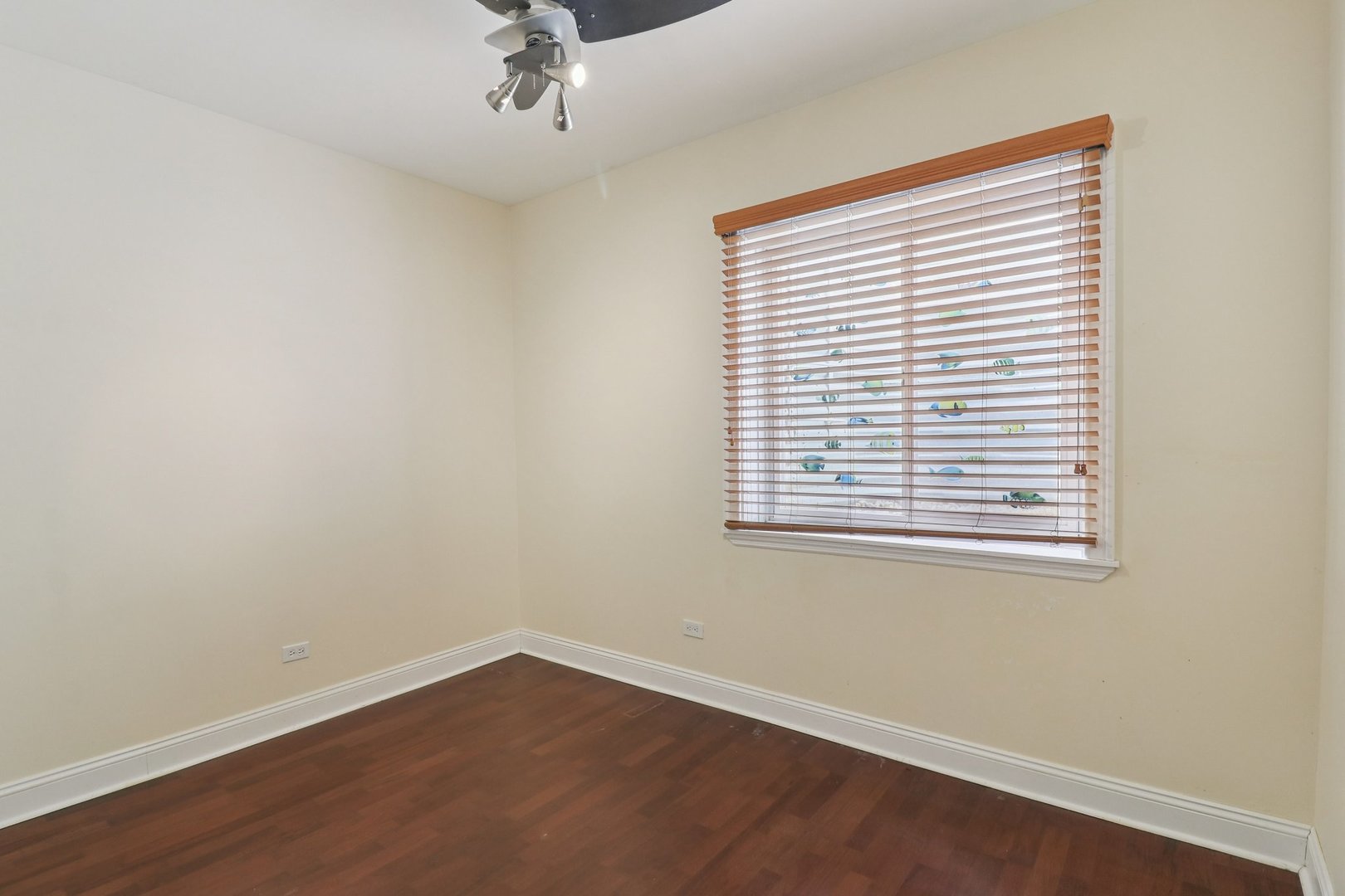 40418 N South Newport Drive, Antioch, IL 60002