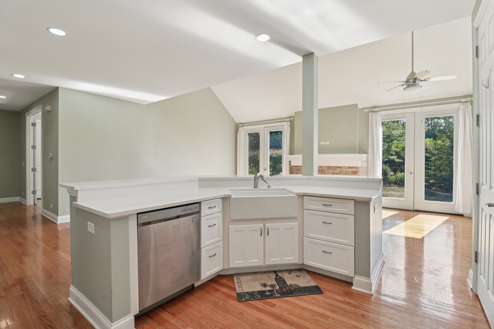 40418 N South Newport Drive, Antioch, IL 60002