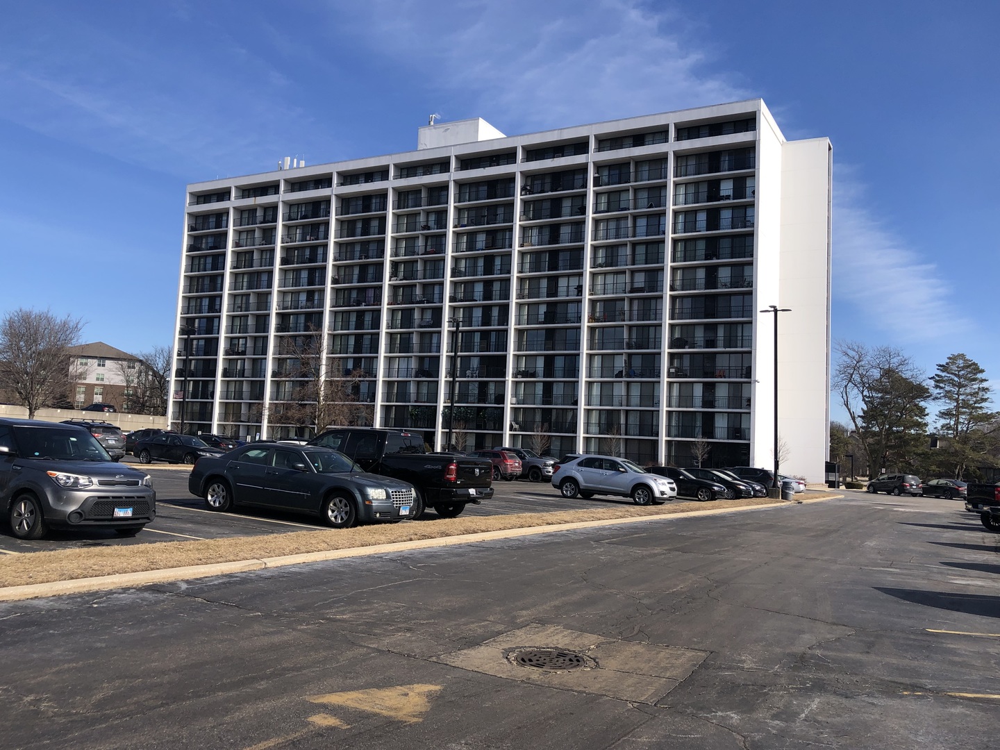 2005 S Finley Road #809, Lombard, IL 60148