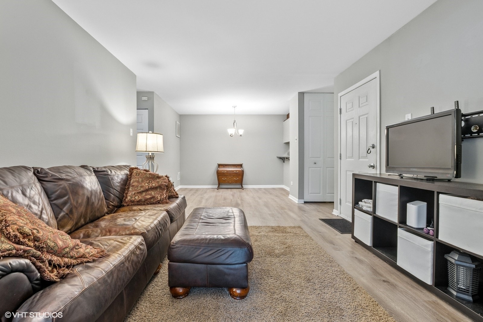 49 Orchard Terrace #1, Lombard, IL 60148