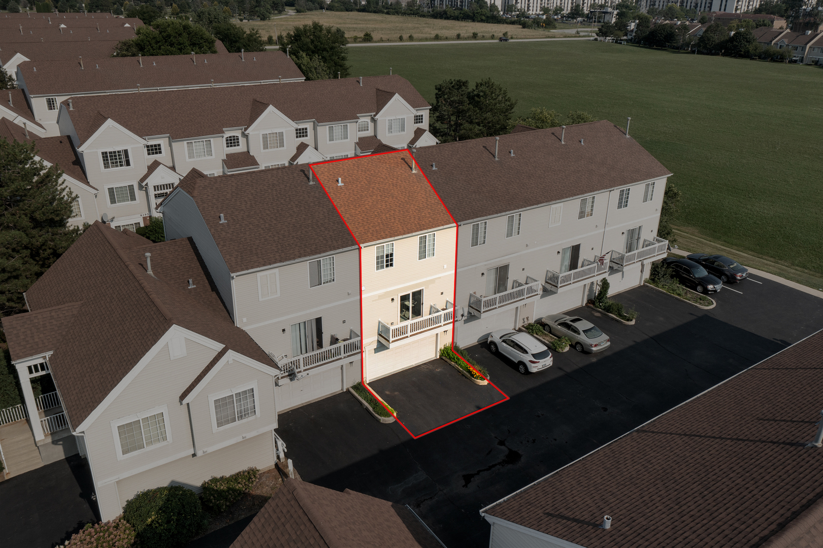 9411 N harrison Street, Des Plaines, IL 60016