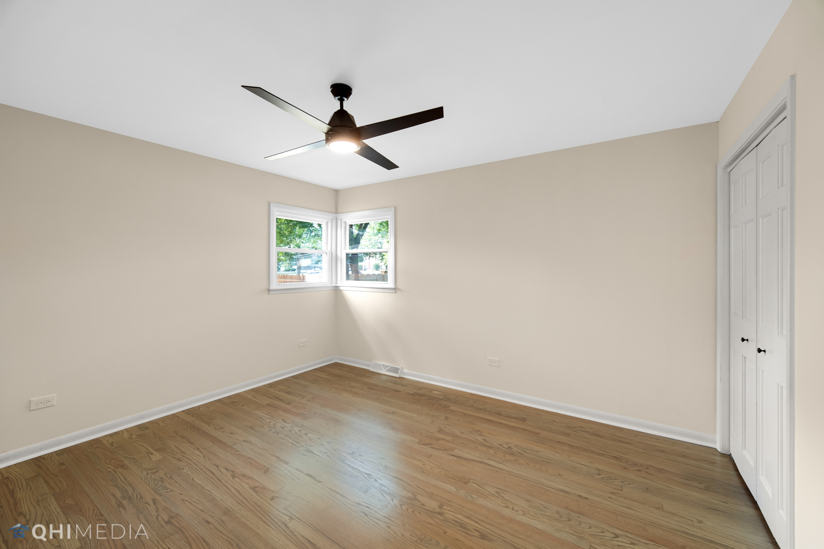 140 N Edgewood Avenue, La Grange, IL 60525