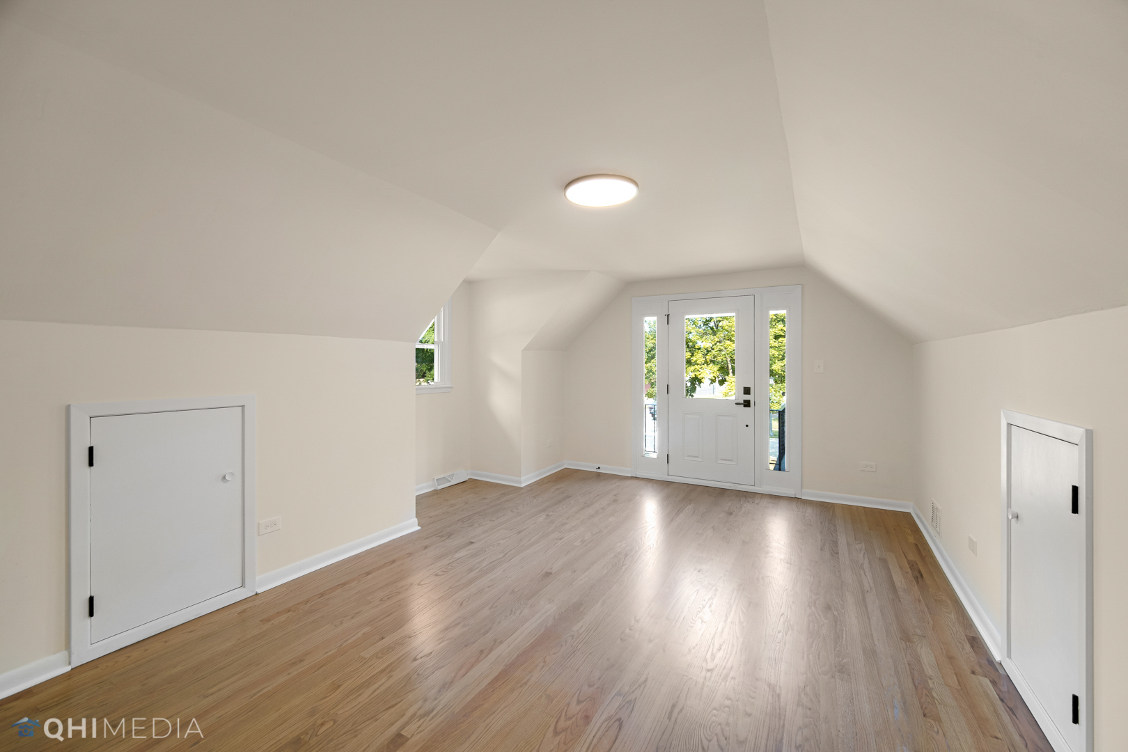 140 N Edgewood Avenue, La Grange, IL 60525